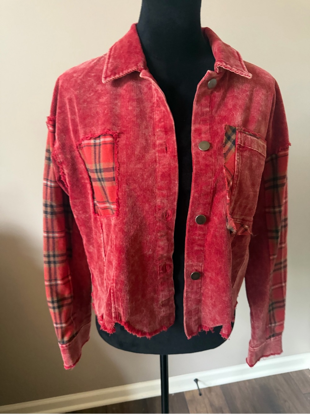 Mystree Red Corduroy Plaid Patchwork Cropped Shirt Jacket Medium NEW w/Tags!